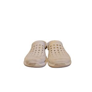 Jaybee's Women's size 6 White slip on clogs